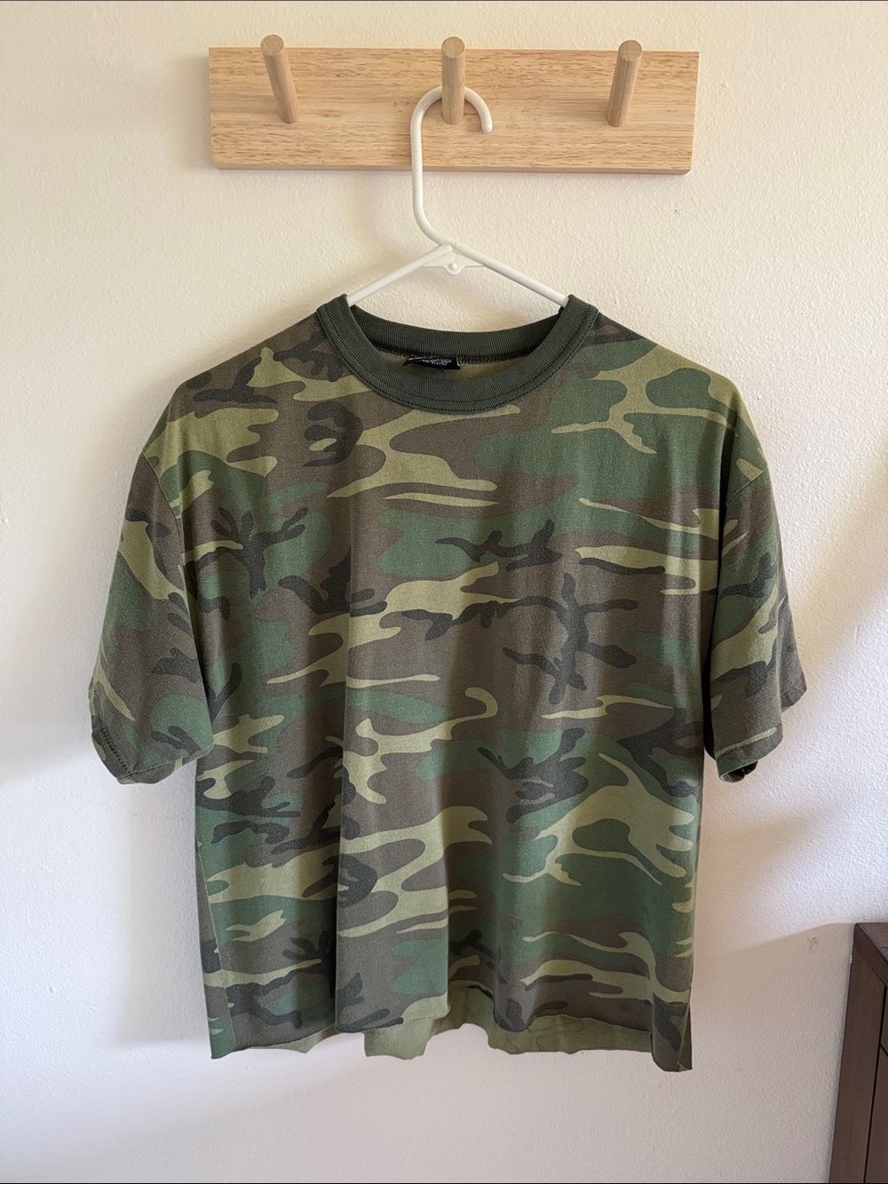 90s Crewneck Camo T-Shirt - Green Camouflage